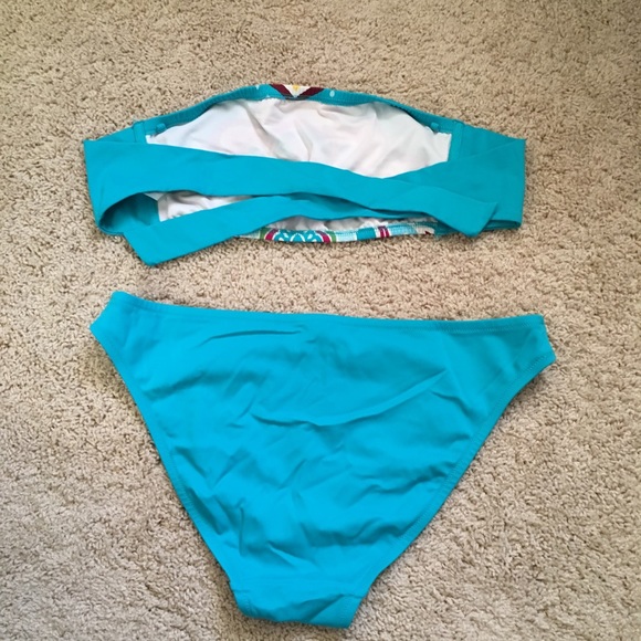 Victoria’s Secret swim bandeau bikini - Picture 2 of 4